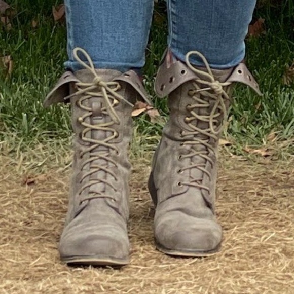 Madden Girl Shoes - Madden Girl SIZE 9 BOOT